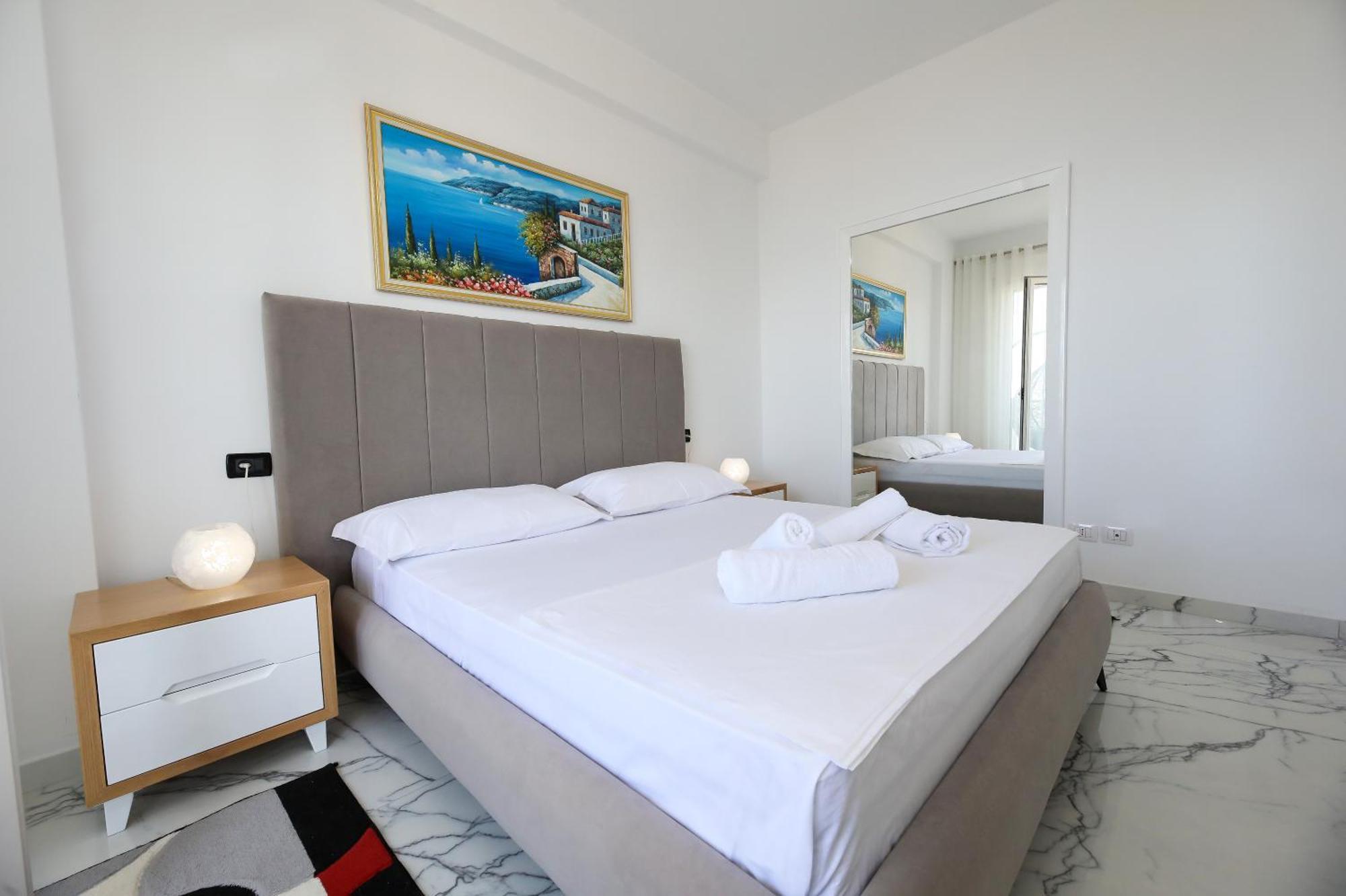 Jimi Apartments Vlorë Exteriör bild
